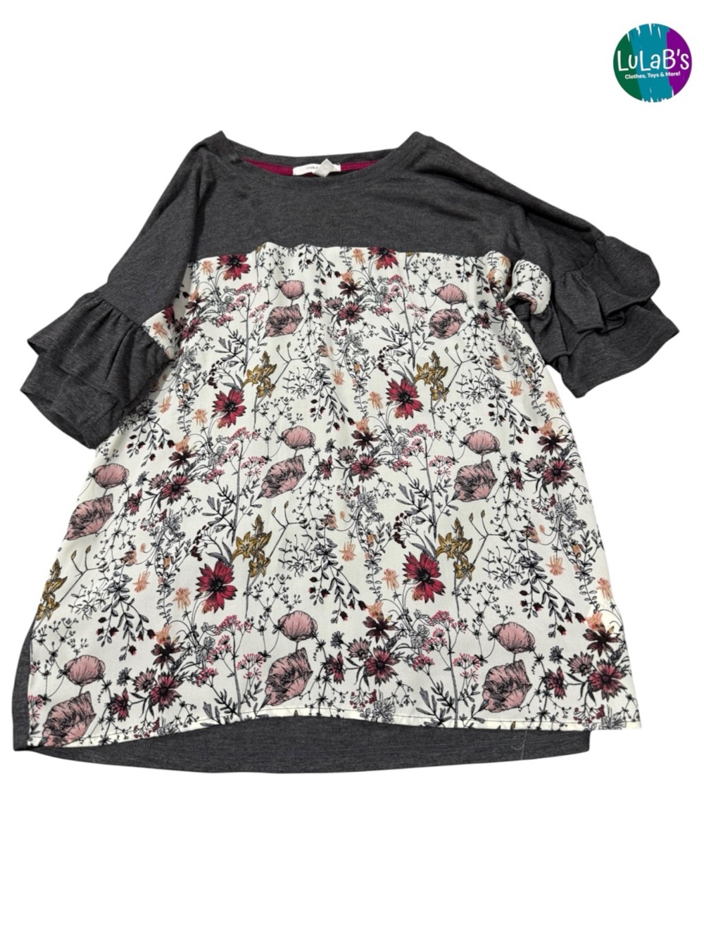 Maurices Charcoal & Ivory Floral Ruffle Sleeve Top XS